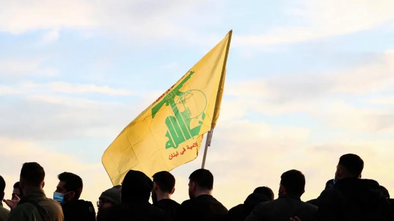 دعوة لحزب الله: الحوار المباشر مع بعبدا لحماية لبنان