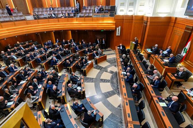 البرلمان اللبناني يبدأ دورة تشريعية لمناقشة قوانين العفو وإلغاء عقوبة الإعدام